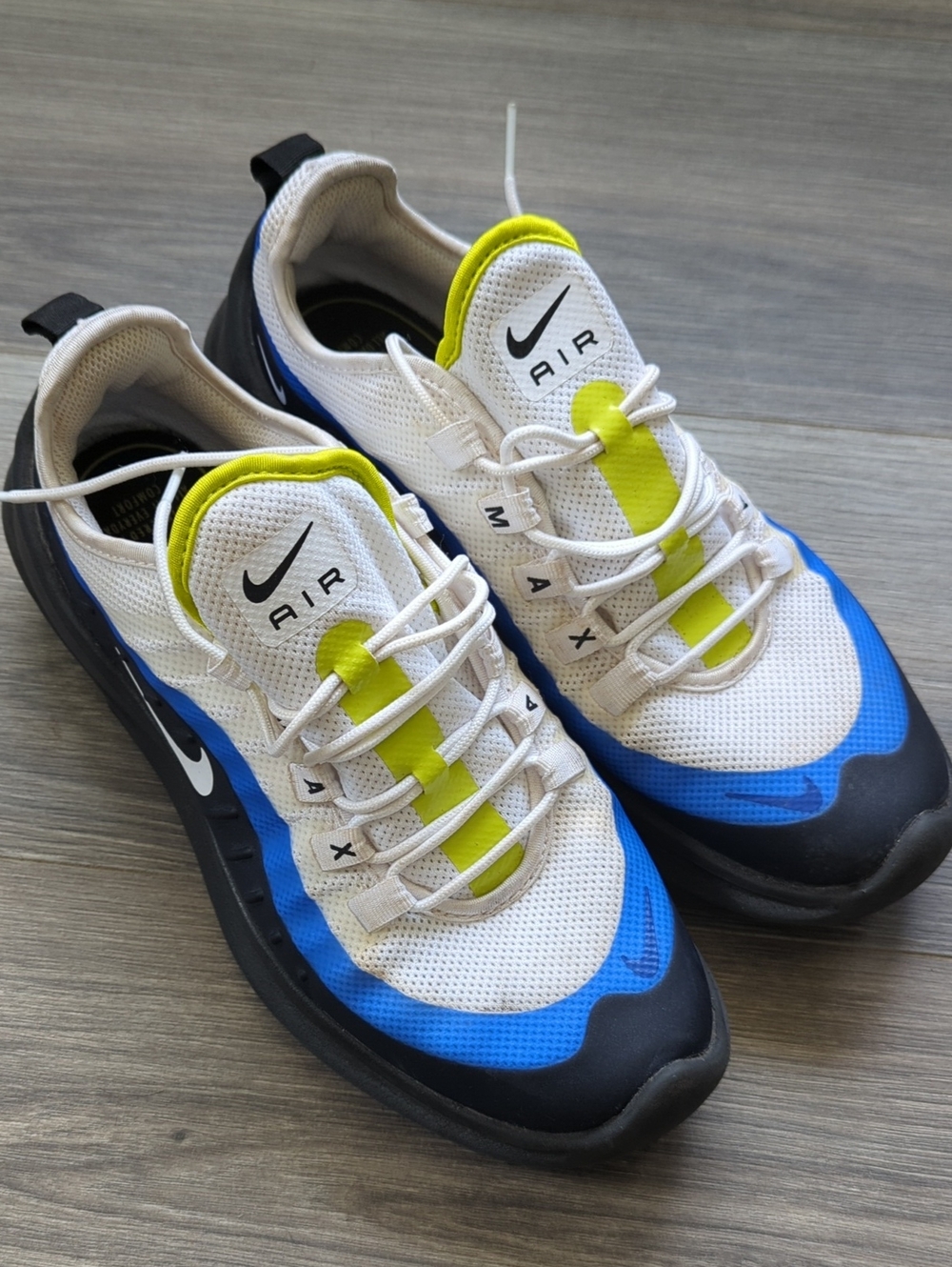Nike Air Max Man's Trainer Shoes Size 7.5